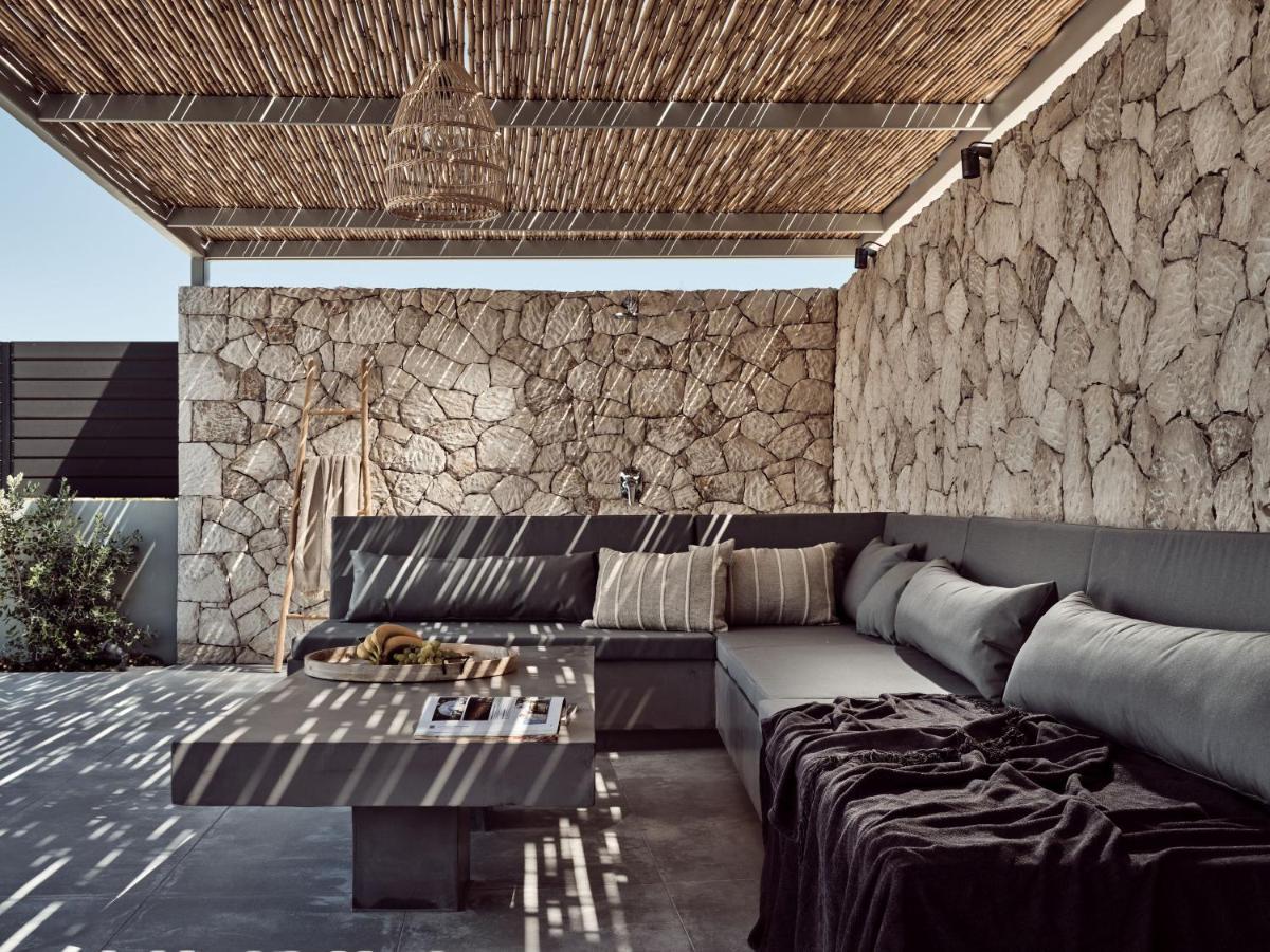 Noema Villa - Stylish Villa With Scenic Serenity, By Zantewize Sarakinadhon Exterior foto