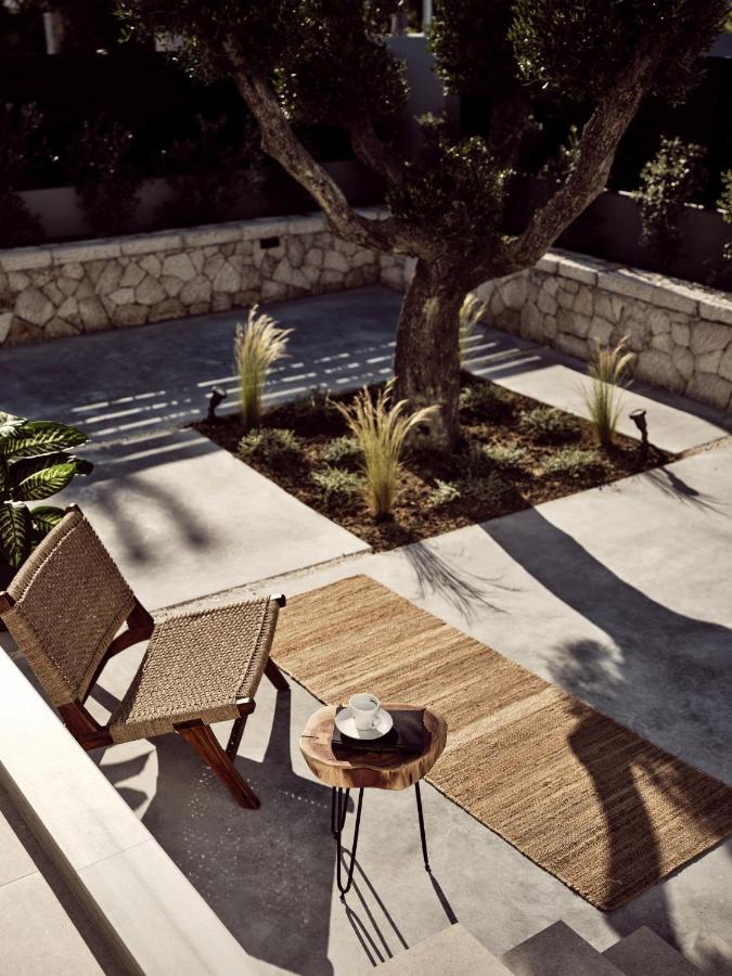 Noema Villa - Stylish Villa With Scenic Serenity, By Zantewize Sarakinadhon Exterior foto
